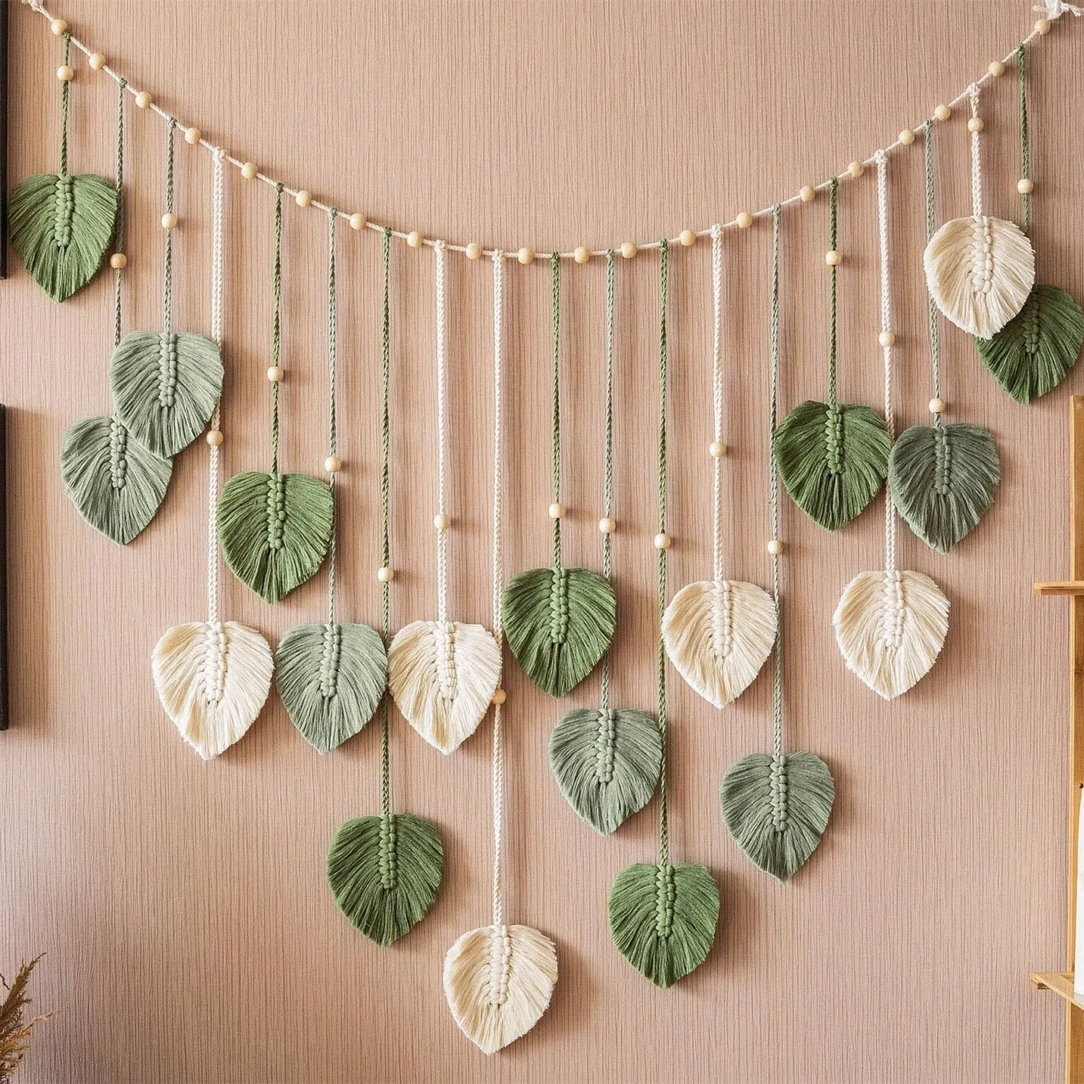 1 Pc Green Leaves Garland, Mac - Century Textile & Sewing Supply Saskatoon Sk avis et prix